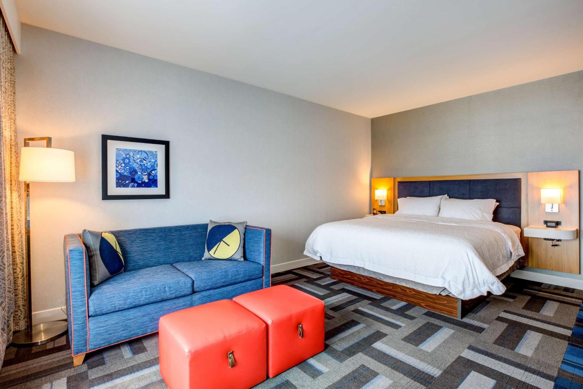 Hampton Inn & Suites Boston/Waltham Ngoại thất bức ảnh